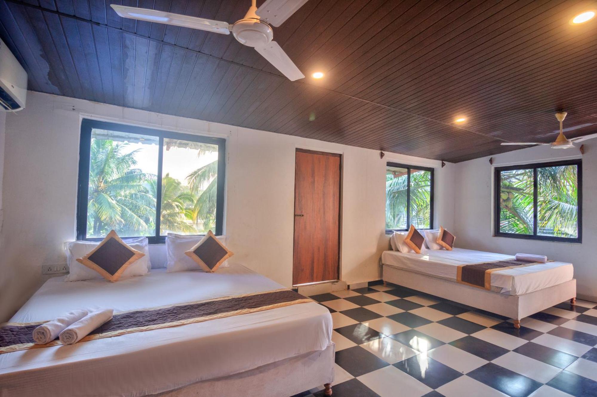 Down Da Goa Village Marmagao Exterior photo