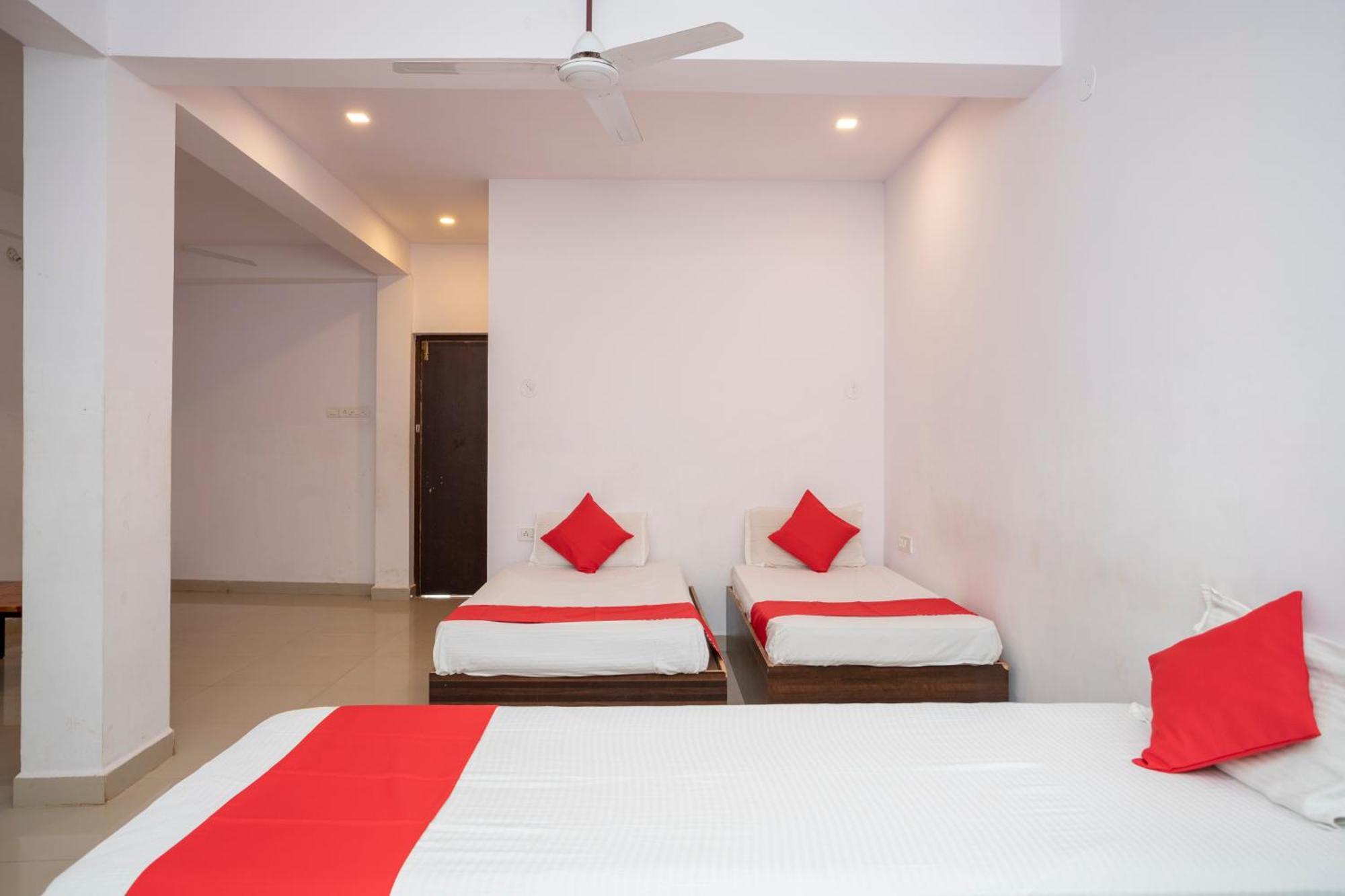 Down Da Goa Village Marmagao Exterior photo